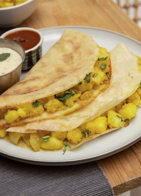 delicious-indian-dosa-composition